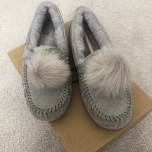 Ugg slippers size 7 - NEVER been worn
